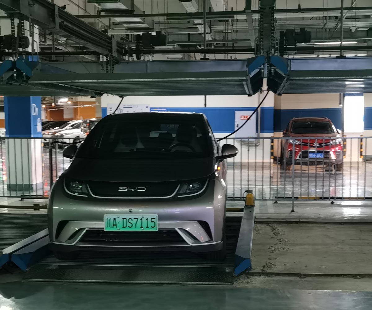 湖北梳齒交換升降橫移停車庫